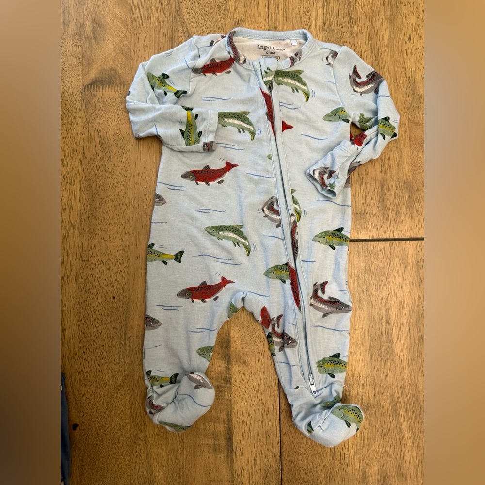 Angel Dear Bamboo Blue Fish Zippered Footies Pajamas 0-3 Months